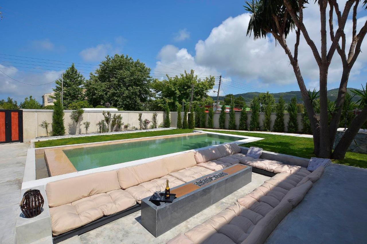 Villa Flamingo - 4 Bedrooms - Private Pool - Next To Renowned Issos Beach & Lake Korission Línia Dış mekan fotoğraf